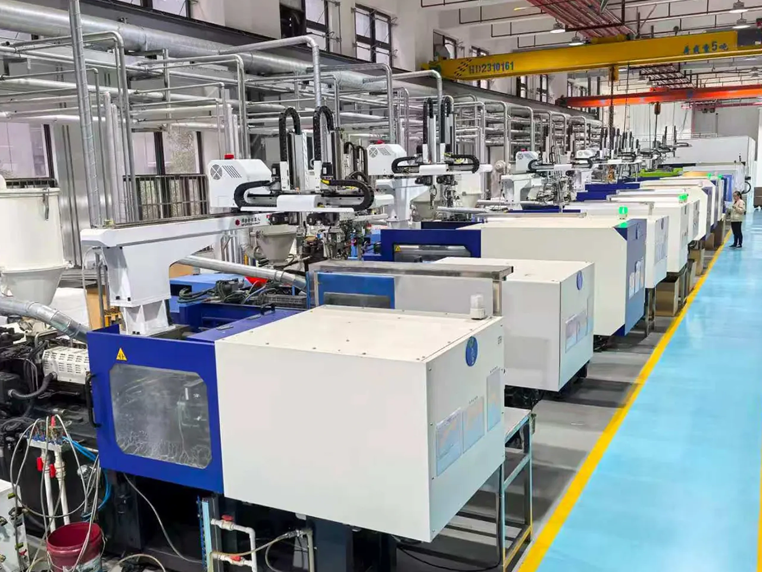injection Molding Workshop(90T~800T)